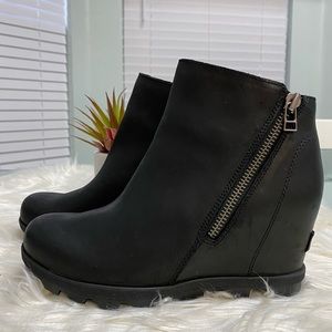 NWT Sorel Joan Of Arctic Wedge II Zip Bootie